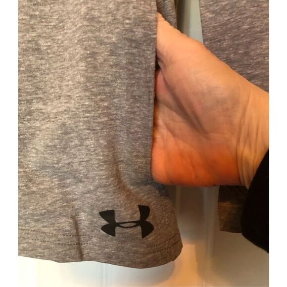 UNDER ARMOUR - L Sz S - NWT Heat Gear Woman's Stadium Hoodie in Graphite - Picture 12 of 16